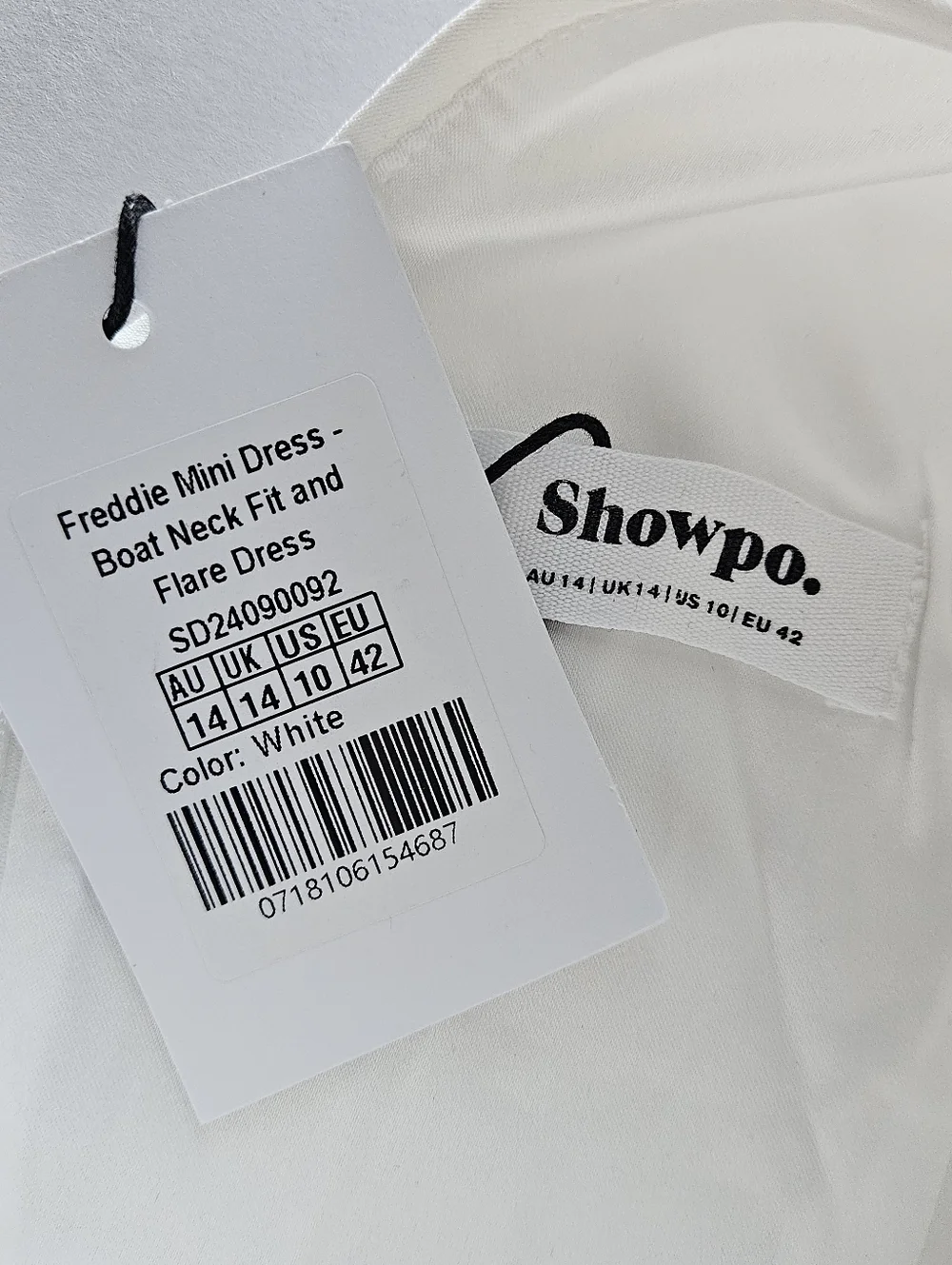 Showpo. title showpo